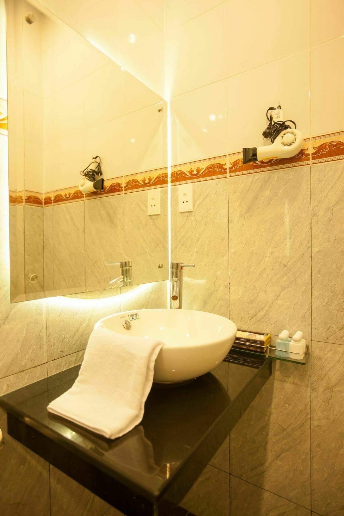 Saigon Crystal Hotel Ho Chi Minh City Bagian luar foto